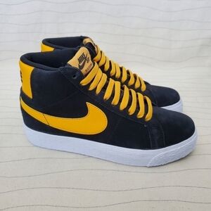 NEW Nike Mens SB Zoom Blazer Mid 'Black University Gold' Shoes 864349 009 Sz 4